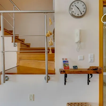 בית נופש Charming House בורגאו