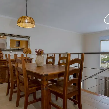 בית נופש Charming House