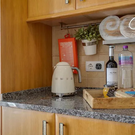 בית נופש Charming House *