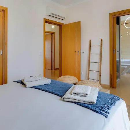 Charming House בורגאו