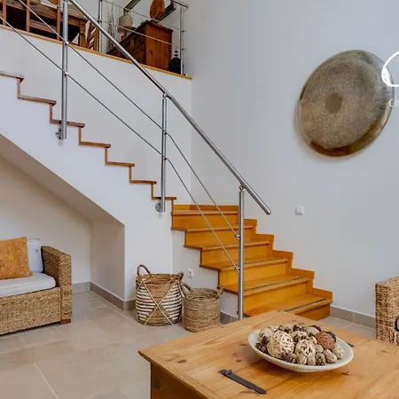 Charming House בית נופש *