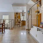Nyaraló Charming House *